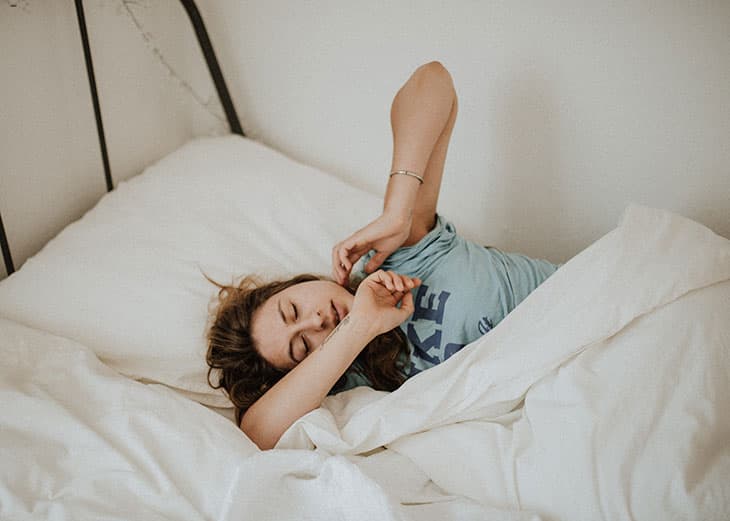 😴 Ինչո՞ւ է ուտելուց հետո քնկոտություն առաջանում և որո՞նք են դրա իրական պատճառները